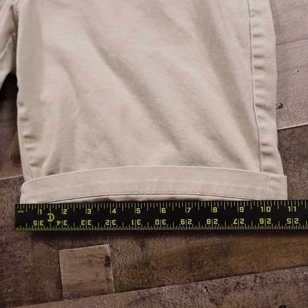 Tommy Bahama Chino Shorts Men’s‎ 34 Khaki Stretch 10” Inseam Casual Beachwear